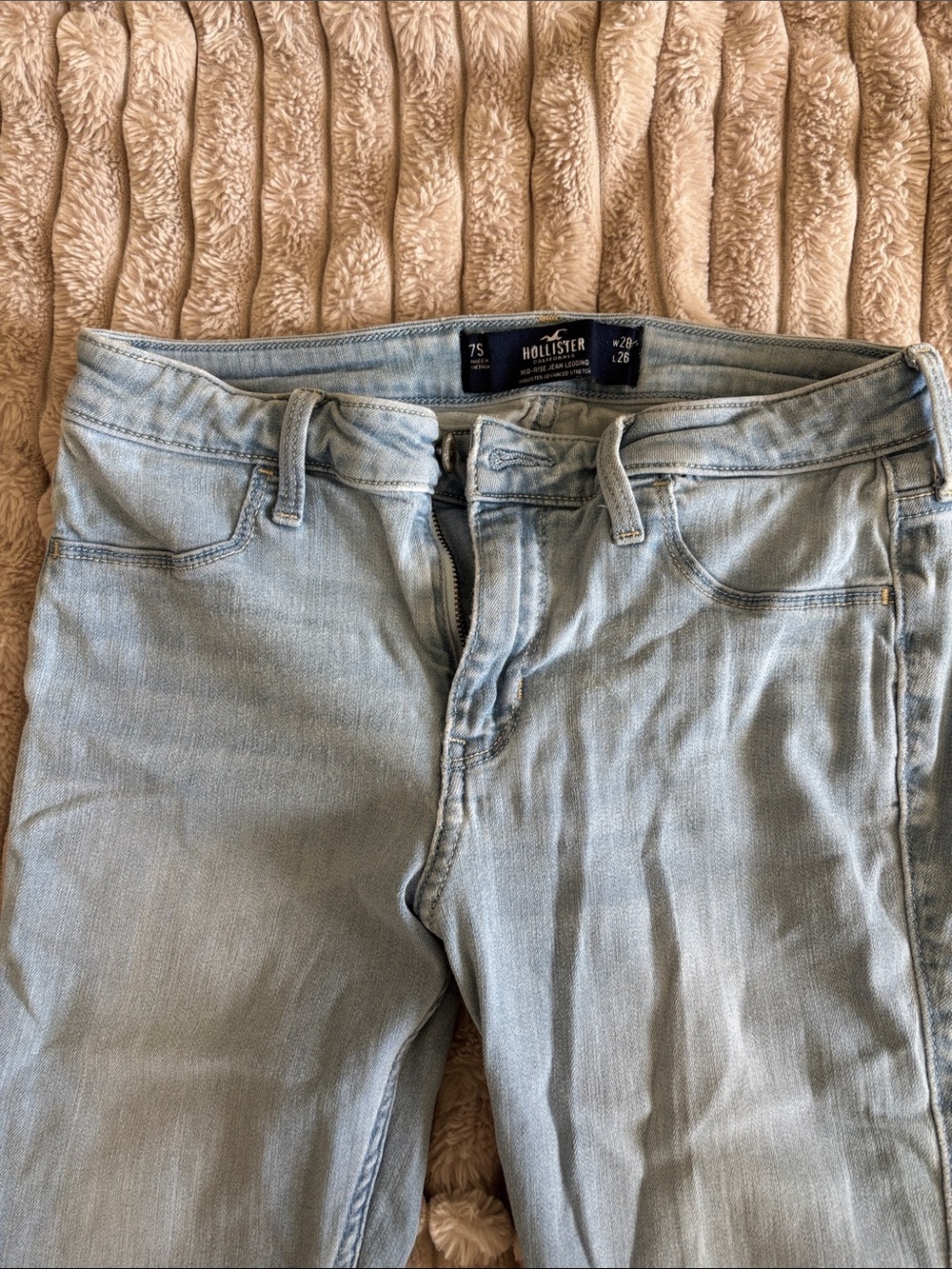 Hollister Women's Light Blue Denim Skinny Jeans